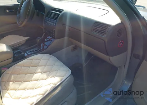 1996 Lexus Ls 400 z USA, uszkodzony, nr VIN JT8BH22F0T0049250